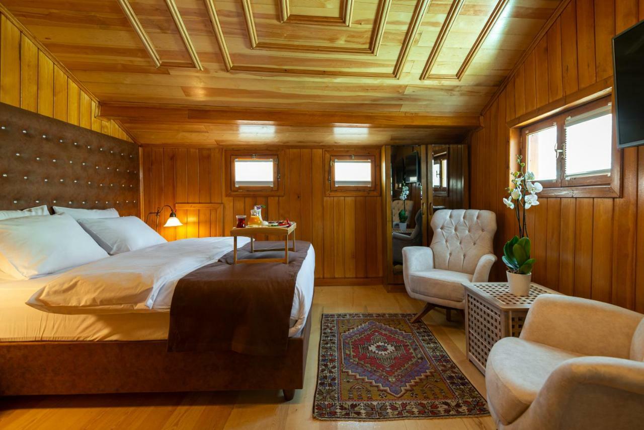 Wonder Wood Bed & Breakfast